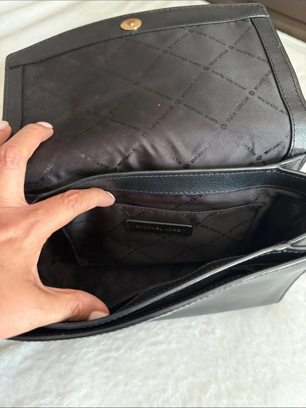 Michael Kors compact michael